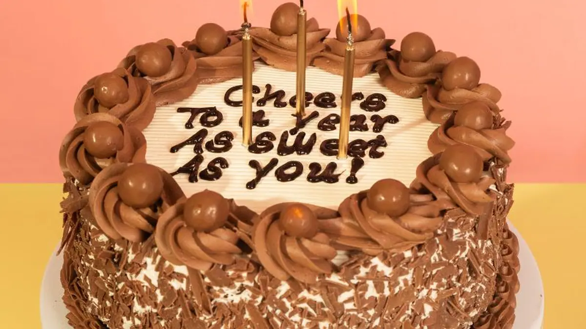 Egg Free Cake Box – eggless cake shop in Canterbury town centre